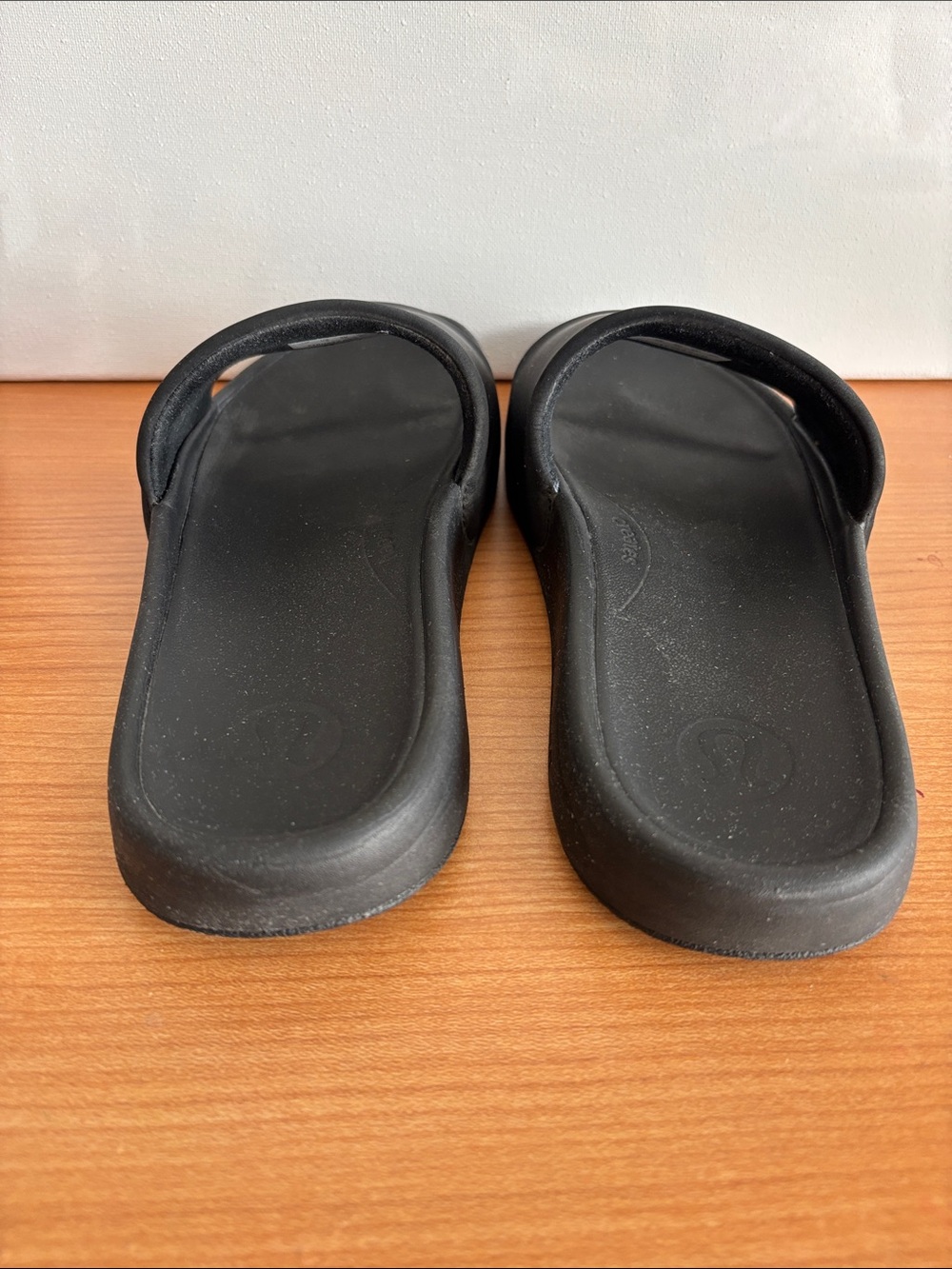 lululemon athletica Black Slide Sandals for Women - Picture 3 of 9